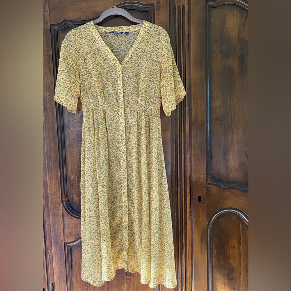 Uniqlo - Studio Sanderson collab Yellow floral tea midi dress size small
